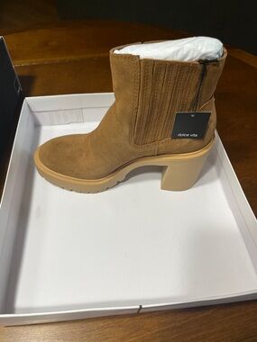 NEW IN BOX Dolce Vita Chestnut Suede Chunky Heel Ankle Bootie